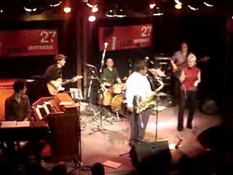 THE PEE WEE ELLIS ASSEMBLY AL 27 FESTIVAL DE JAZZ  TERRASS