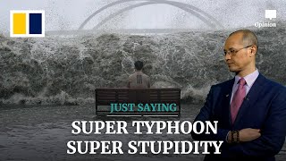 Download lagu Super stupid behaviour during a super typhoon in Hong Kong mp3