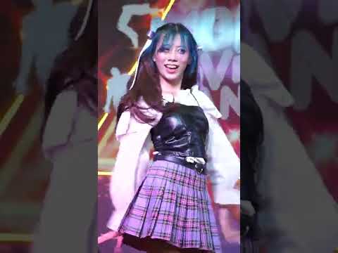 Crystal C (mean/FANCAM) : MBK COVER DANCE 2022 (7 พ.ค. 65)