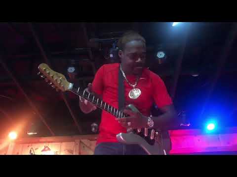 Eric Gales  Daryl’s House. 11/12/19 Southpaw Serenade
