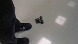 robot following the body heat by using a pyrometer