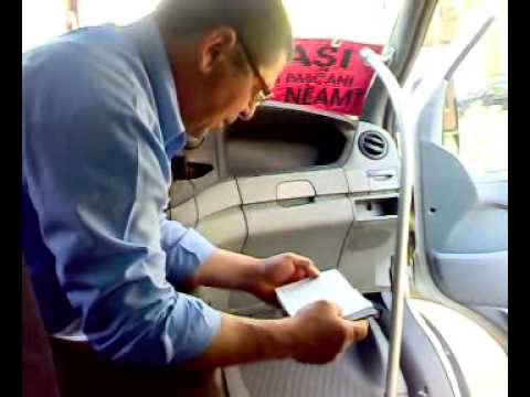 Popa IliE (predica in microbuz).mp4