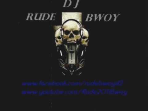 Rhianna Ft. Lil Kim REMIX!!!