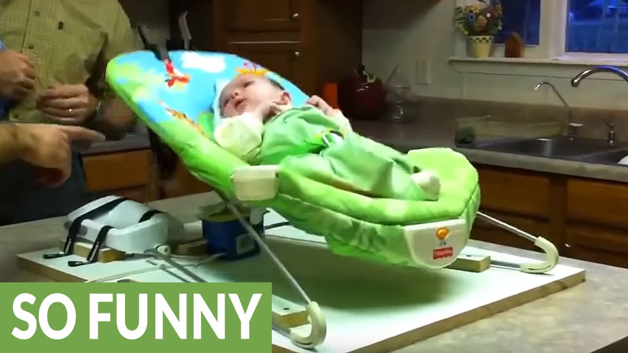 Father builds homemade automatic baby bouncer