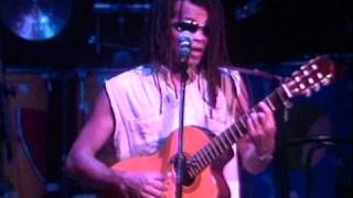 Arnaldo Antunes, Carlinhos Brown e Moreno Veloso - Doce do mar / Alegria - Heineken Concerts 95 RJ