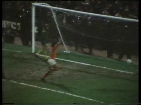 Swindon Town 4 Arsenal 3 League Cup Quarter Final Replay December 11th 1979