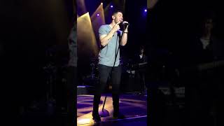Nick Jonas Unhinged - Carnival Victory 11/17/17