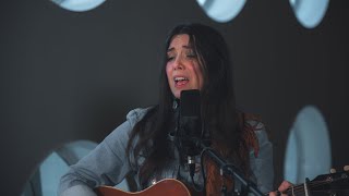 Kristina Murray - Even Cowgirls Get The Blues (Emmylou Harris / Rodney Crowell) | The Influences