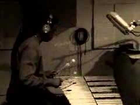 05/08 MEGASHIRA - recording session at Toerag studios 2001