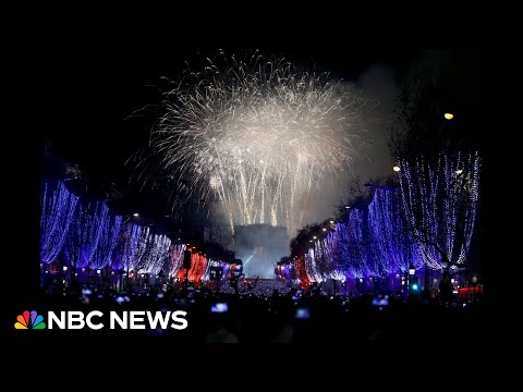 New Year’s 2026: Fireworks Around the World