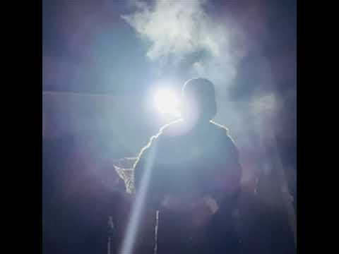 WaVyLaDy - alles fühlt sich an wie fallen (prod. blossom)