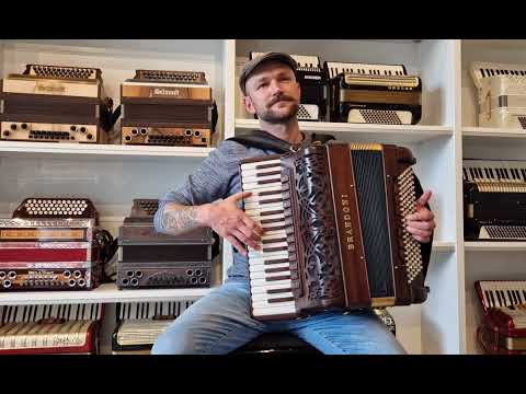 Brandoni Mod. 147 WLI Augenstern + Blondinen Walzer Klangprobe Akkordeon Accordion