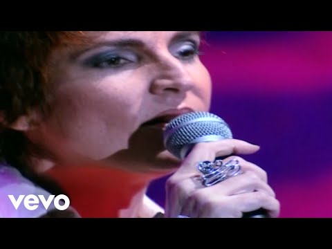 Isabella Taviani - Sentido Contrário (Ao Vivo)