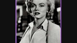 Kiss - Marilyn Monroe