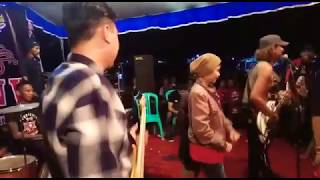 Download lagu ANGEL SMILE - JIKA KAMI BERSAMA (COVER) mp3 Download lagu ANGEL SMILE - JIKA KAMI BERSAMA (COVER) mp3