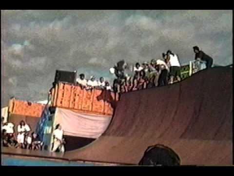 Chris Miller - 1989 Vans NSA vert skateboarding contest