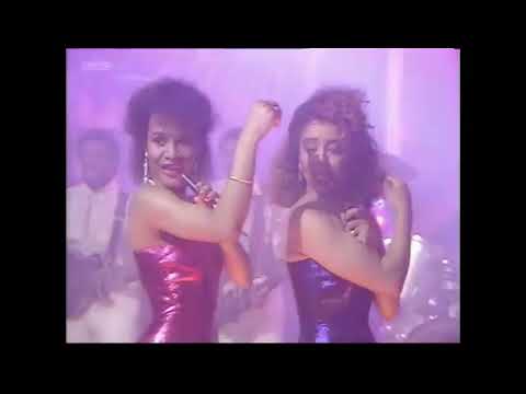 The     Cool   Notes    --     Spend     The     Night   Video   HQ