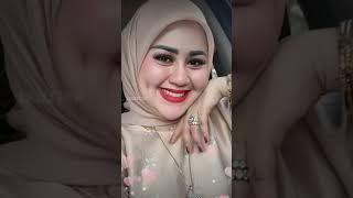 Download lagu 'Not an Auction of Goods, But an Auction of the Feelings of a Beautiful Widow' 🛒❤️ mp3 Download lagu 'Not an Auction of Goods, But an Auction of the Feelings of a Beautiful Widow' 🛒❤️ mp3