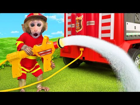 Monkey Baby Bon Bon Pretends to be a firefighter and naughty with Ducklings in the swimming pool