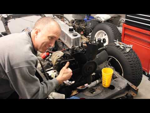 Jeep CJ7 Alternator Removal