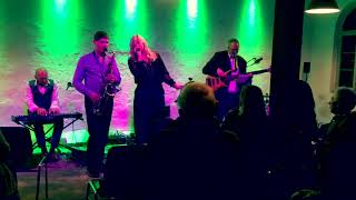 What a Wonderful World – Live