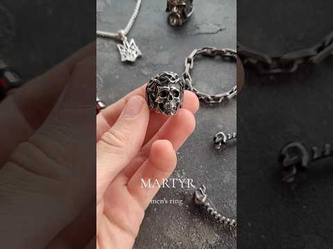 Кольцо печатка перстень мужское стальное MARTYR 20 из медицинской нержавеющей стали с Черепом - фото 1 - id-p2000626198