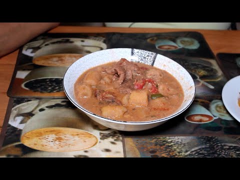 Guteka/ Nimwateka inyama n'igitoke kizobaryohera nabo mugifinguriye bazonezerwa.