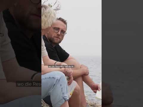 Video Thumbnail: Nicht alleine und trotudem einsam? #shorts