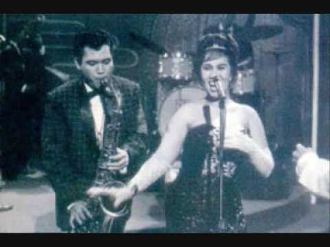 Normadiah & Aziz Jaafar - Paduan Kasih