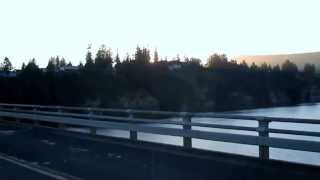preview picture of video 'Puget Island bridge, Cathlamet, Washington'