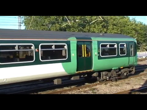 Train race, diesel v electric! Paxman Valenta HST screams besides a Class 319 EMU. Guess who wins?