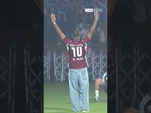 🔥🤯 Les supporters de Trabzonspor ont enflammé le stade pour la présentation de Mohamed Salah !