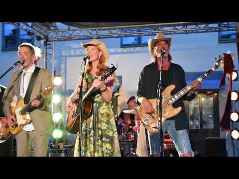 2018-07-28. Light House Sweden. Gårdsfest. Uppsala, Del 1.