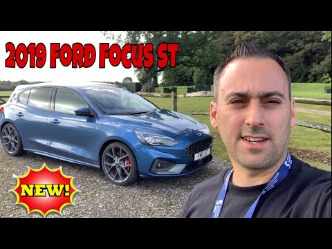 Ford Focus ST 2020 review - Full UK road review