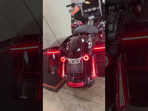 FLHX 2022 Street Glide®