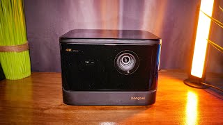 Un VIDÉOPROJECTEUR 4K avec 2 450 Lumens et Netflix ! Dangbei DBOX02