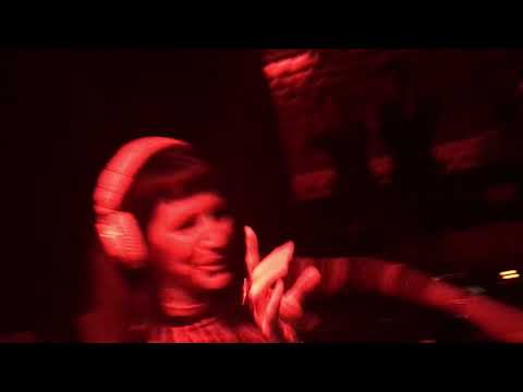 juSt b ~ LIVE @ Club NL, Amsterdam ~ Oct. 11/19