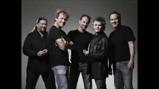 Eppu normaali - Murheellisten laulujen maa