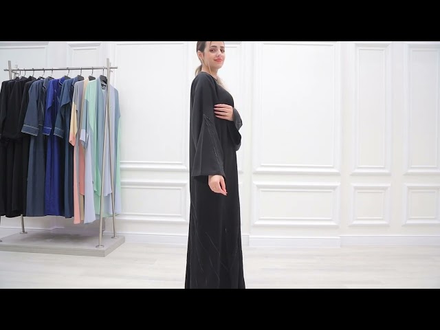 عباية حرير الفاحم بخرز يدوي 1096401