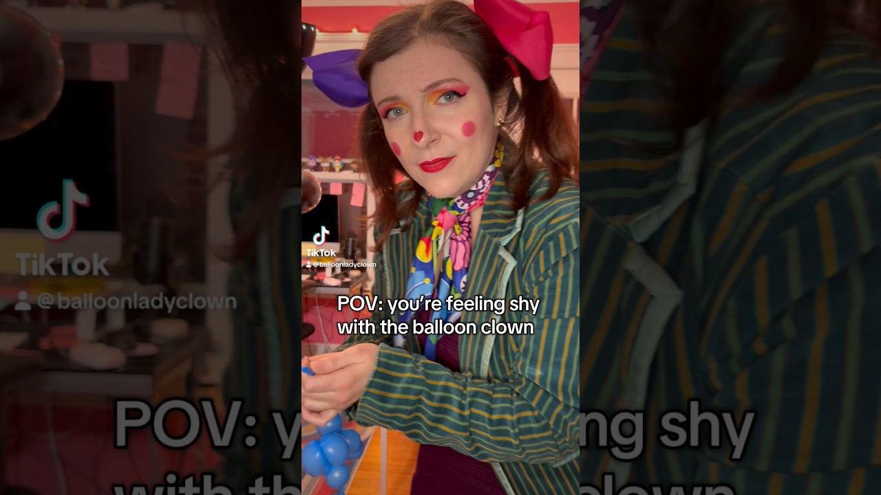 Promotional video thumbnail 2 for Balloon Lady Clown