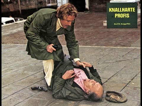 Poliziotto solitudine e rabbia