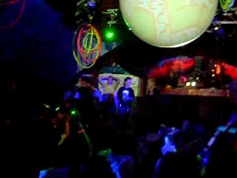 Planet Perfecto - Bullet in the Gun (James Rae 2009 Remix)