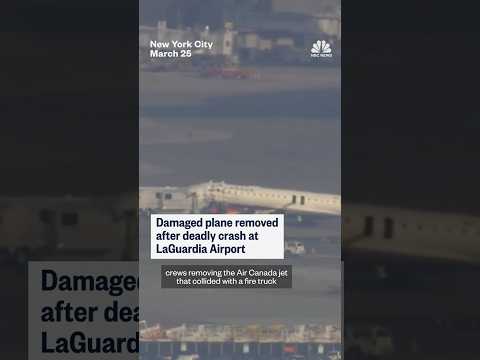 Damaged plane removed after deadly crash at LaGuardia Airport