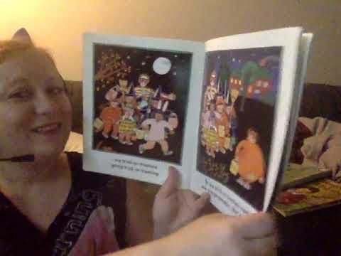 Two Little Witches Read Aloud