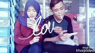 Download lagu Story baper ROMANTIS JOMBLO jangan LIHAT, ROKOK membuat kita ROMANTIS story with dedy reni mp3