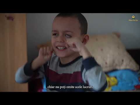 Ani de zile în necaz, mașina le-a ars recent! Doar Dumnezeu mai poate schimba soarta lor