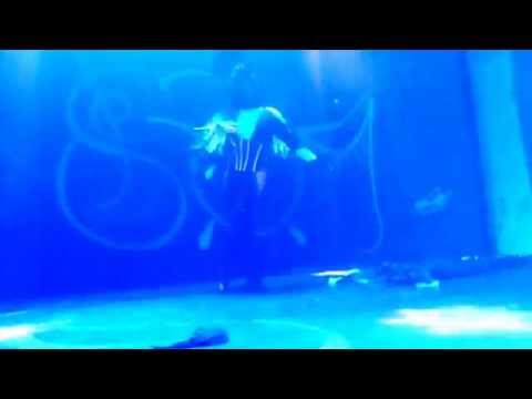 Cristiny Diamonds Fluor - Danger Dance Club - A Hora do Gongo (22-03-13) FULL HD - BY LEH SANUTY