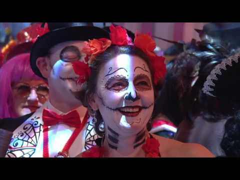 Bauchredner Klaus Rupprecht als Klaus & Willi - Auftritt Karneval Köln 2017