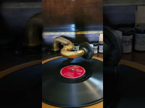 Snowfall - Claude Thornhill and his Orchestra  Columbia Records #36268 1941