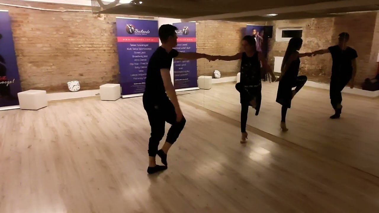 Bachata Sensual w Bailando Poznań – podgląd wideo